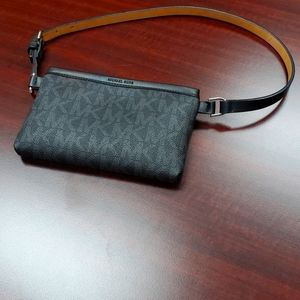 Michael Kors Fanny pack